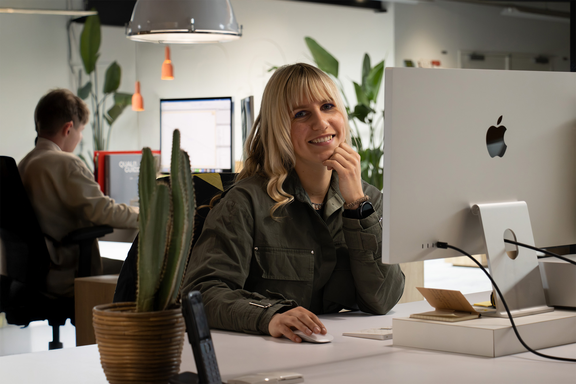 KOP - COLLEGA - ANNE - KANTOOR-5-klein