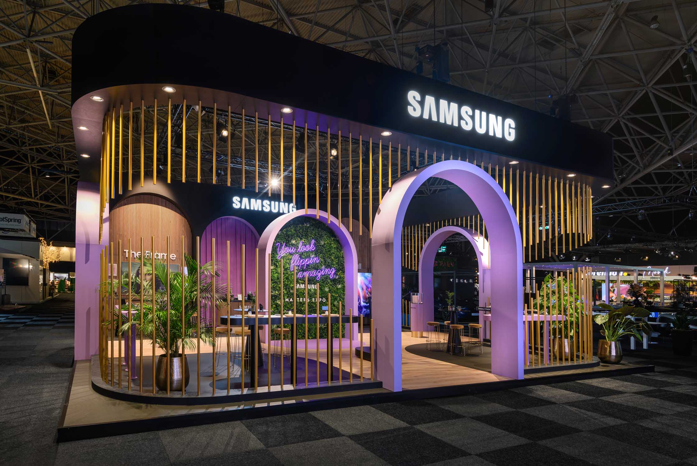 Stand Samsung tijdens Masters Expo door KOP