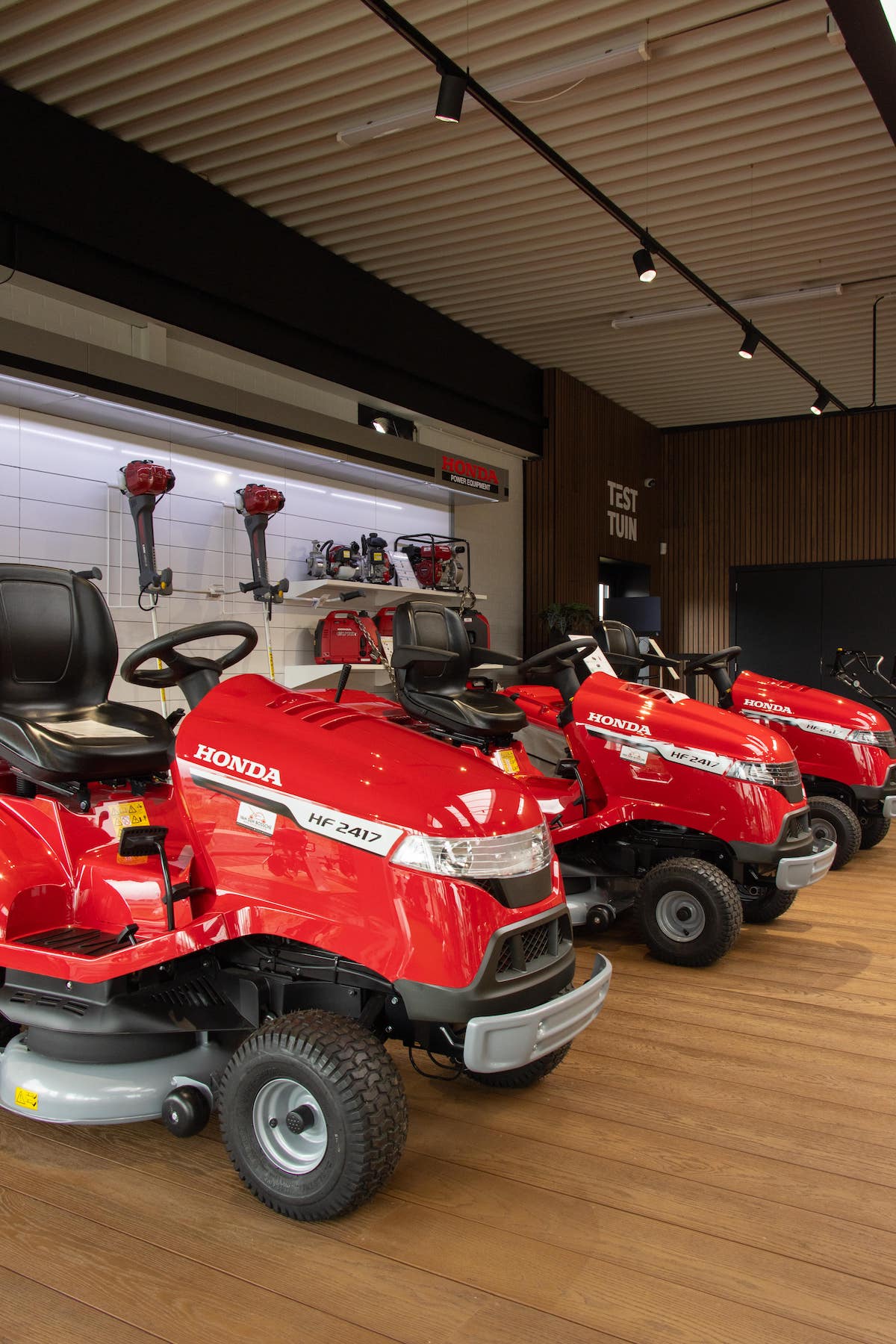 KOP - VAN DEN BOSSCHE - EXPERIENCE CENTER -10-min