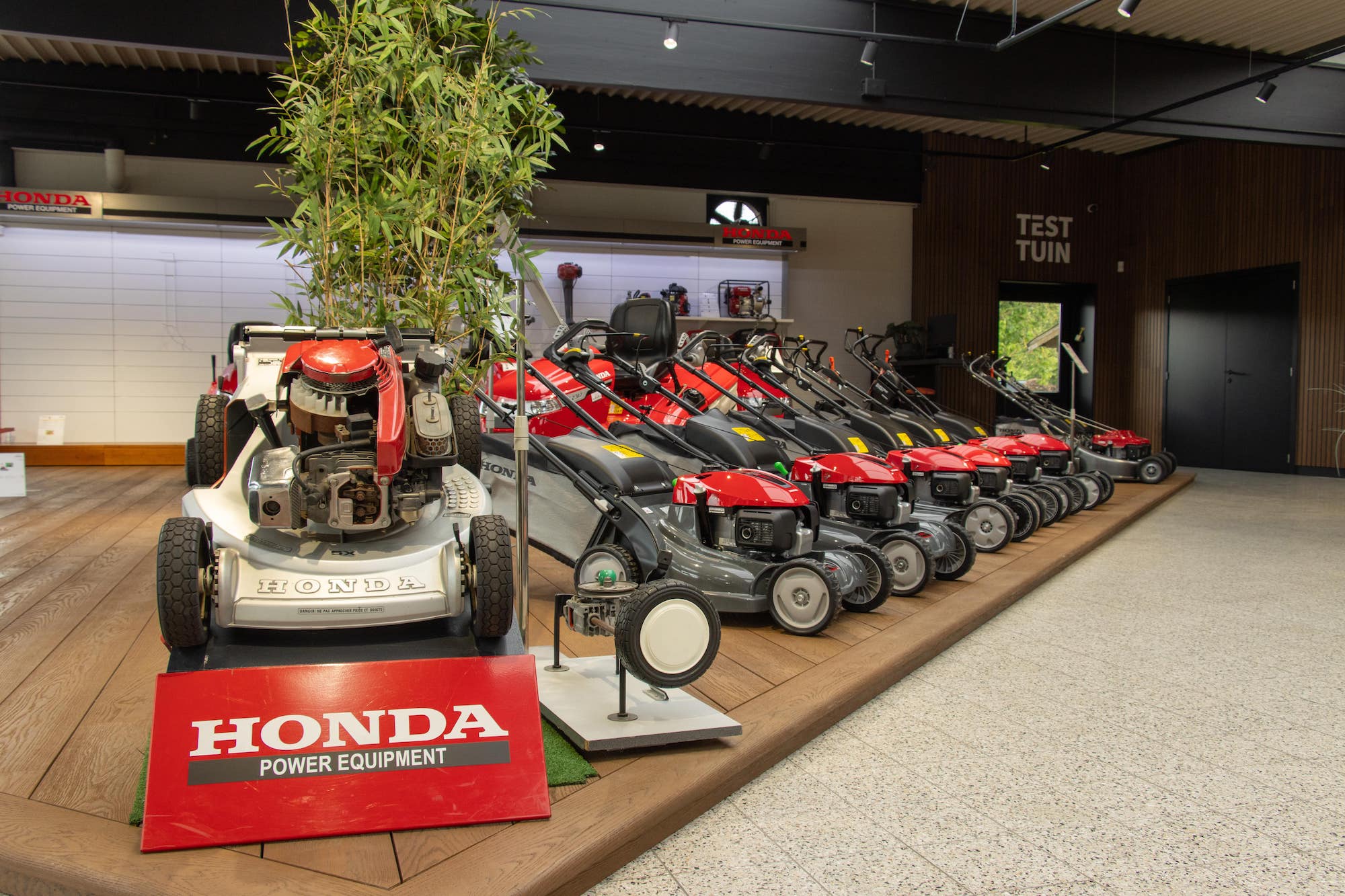 KOP - VAN DEN BOSSCHE - EXPERIENCE CENTER -32-min